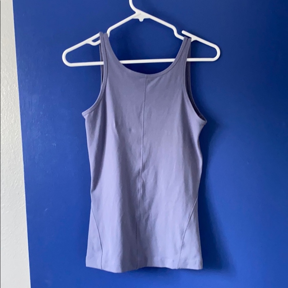 COPY - Lululemon size 6 low back, high neck top